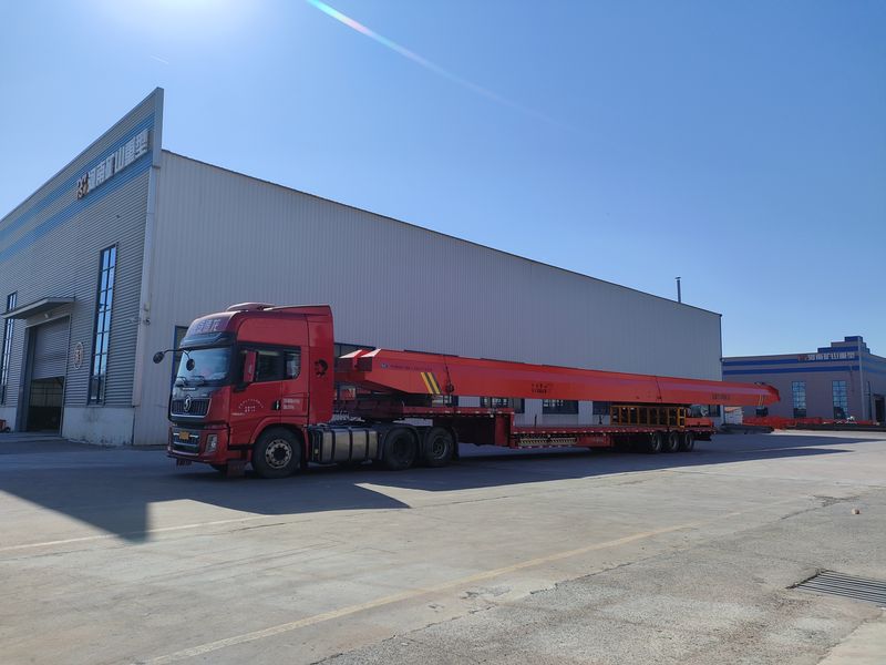 電動單梁起重機  2臺 LD3t—26.85m 制作完成，發(fā)往江蘇交付客戶使用